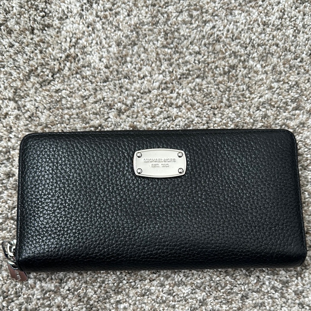 Michael Kors Black Leather Wallet
